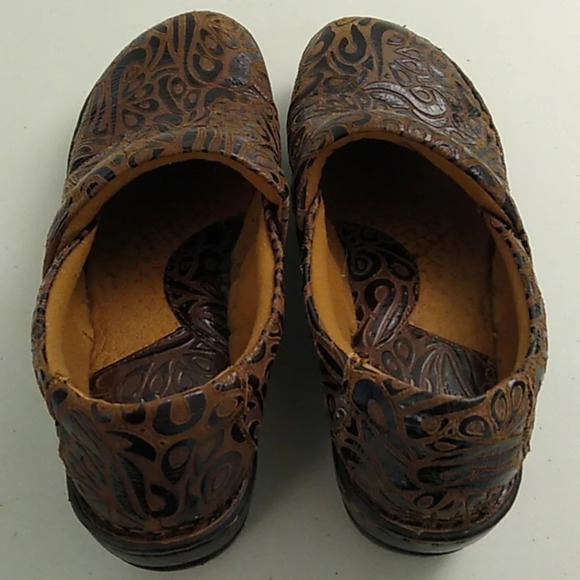 B.O.C. Born/Brown/Leather/Comfort/Slip-on/Clog/Shoe/8 - Picture 3 of 11
